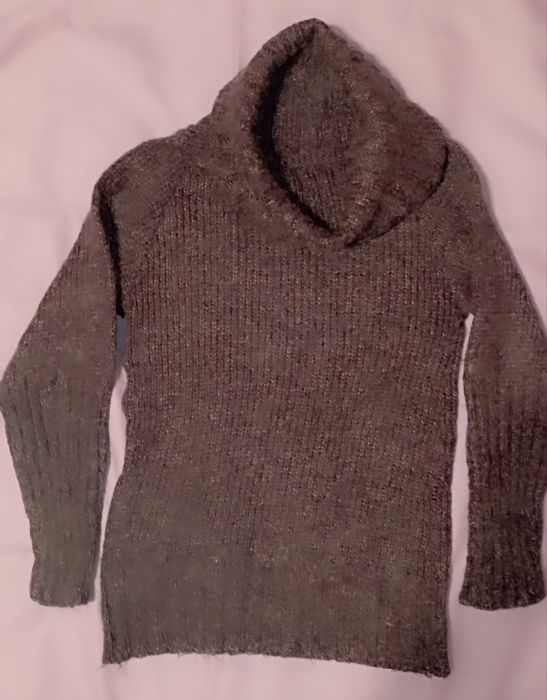 Sweter z wysokim golfem, rozmiar S
