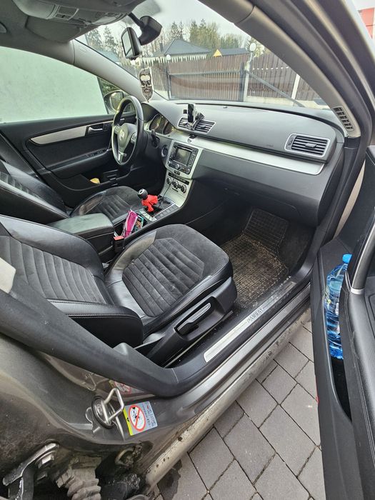 Volkswagen Passat 2.0 TDI DPF BlueMotion Technology Comfortline