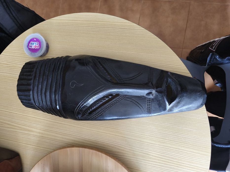 Máscara africana em Pau preto com 50cm