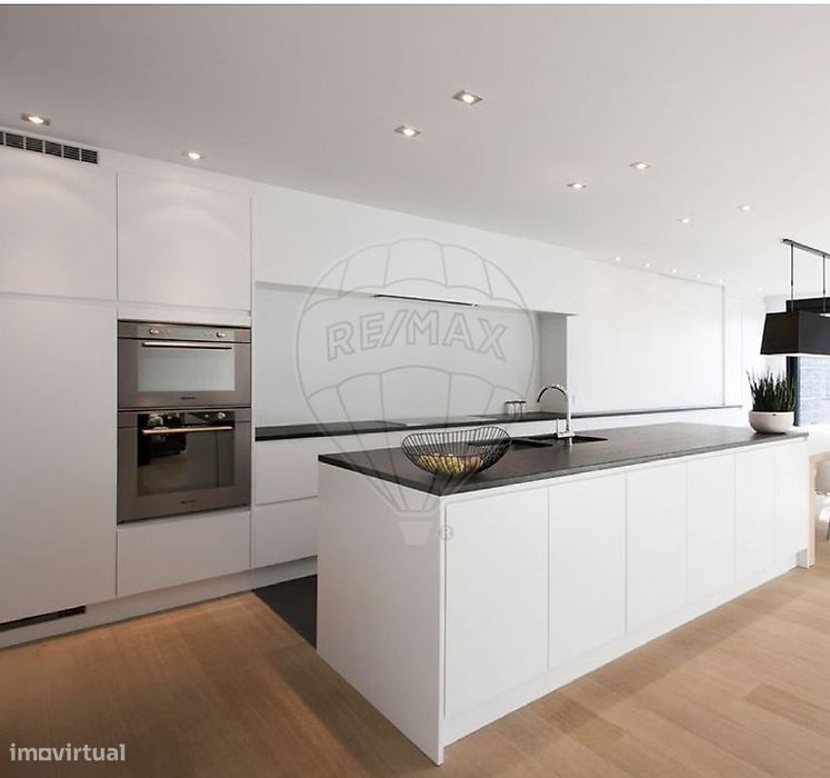 Apartamento T1 para venda — Lodares, Porto