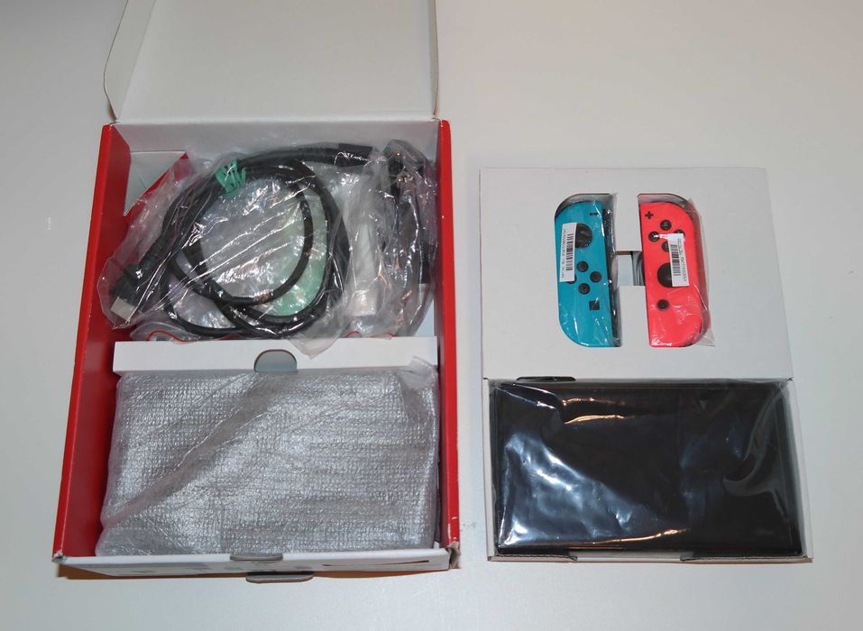 Nintendo Switch Oled , 256 GB, przerobiony Kamikaze CFW - rezerwacja