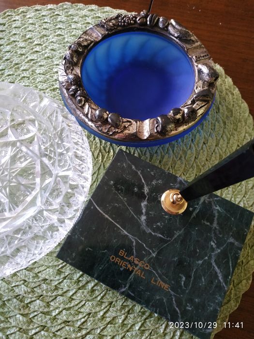 Пепельница хрустальная.