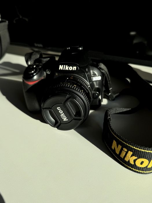 Фотоапарат Nikon D3100 +обʼєктив 50mm f/1.8
