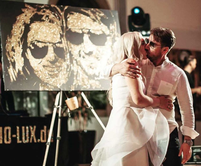 Танцюючий художник/Золота пил/Шарж по фото/Портрет з фото