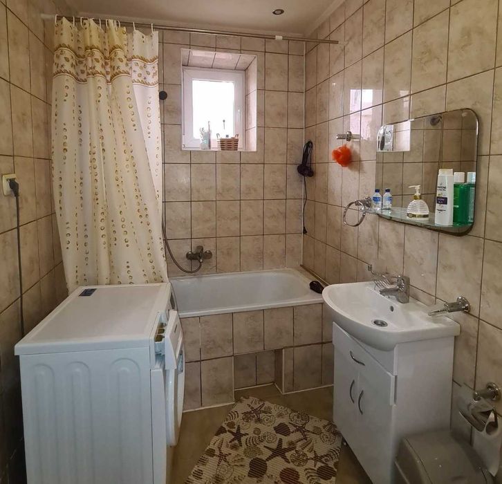 Здається дім біля термального басейна в Берегово подобово