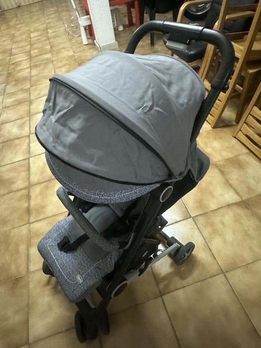 Carrinho Chicco Passeio leve e dobravel