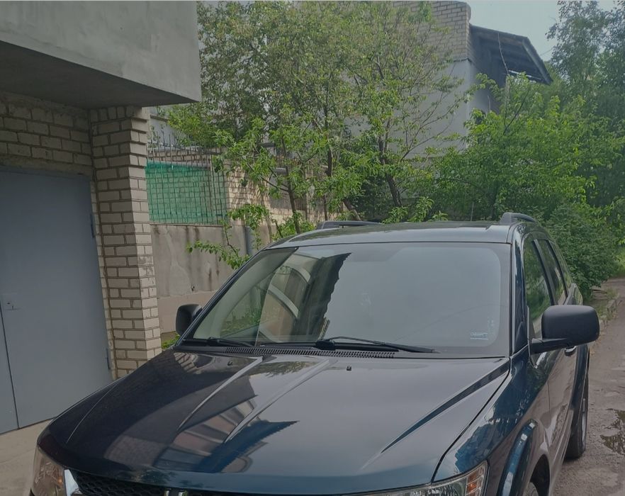 Продам Dodge Journey 2014 года.