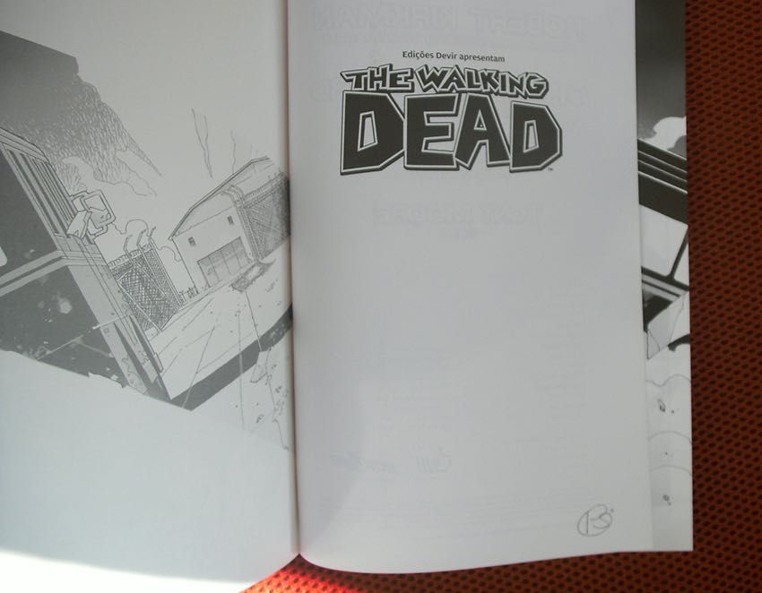 BD Banda Desenhada The Walking Dead 1 em português
