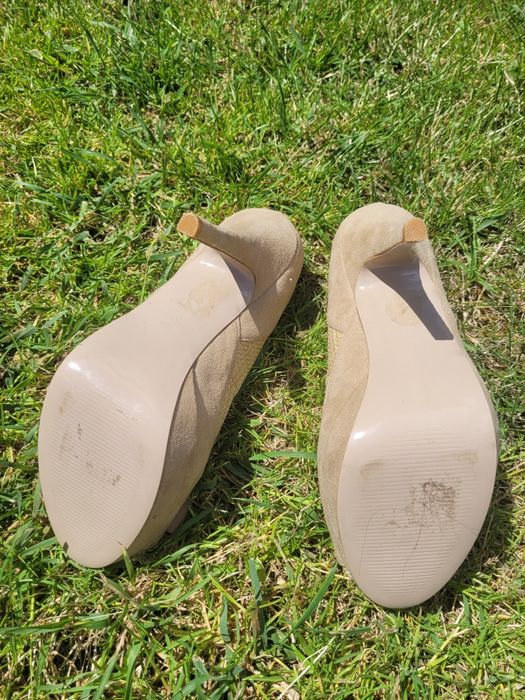 Buty na obcasie Monsoon