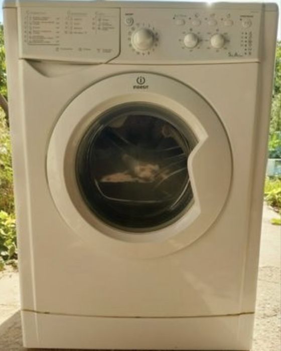 Стиральная машина Indesit 7 кг