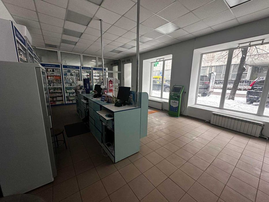Аренда под аптеку, магазин, на ул. Князей Острожских, 15 г. Киев.