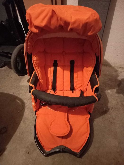 Carrinho de Bebé - Bebecar (9 - 18 Kg)