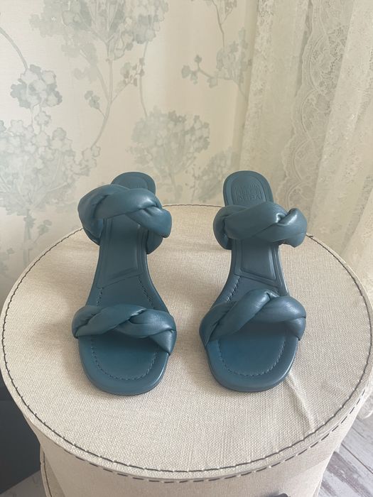 Босоніжки Massimo Dutti