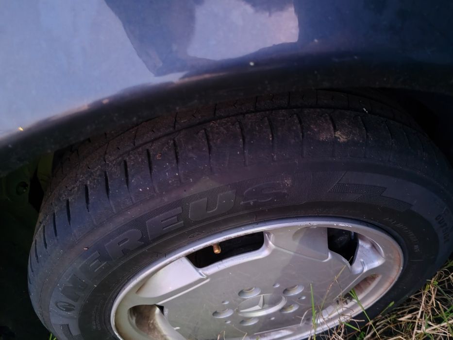 Vendo 2 Mercedes C200 e C220