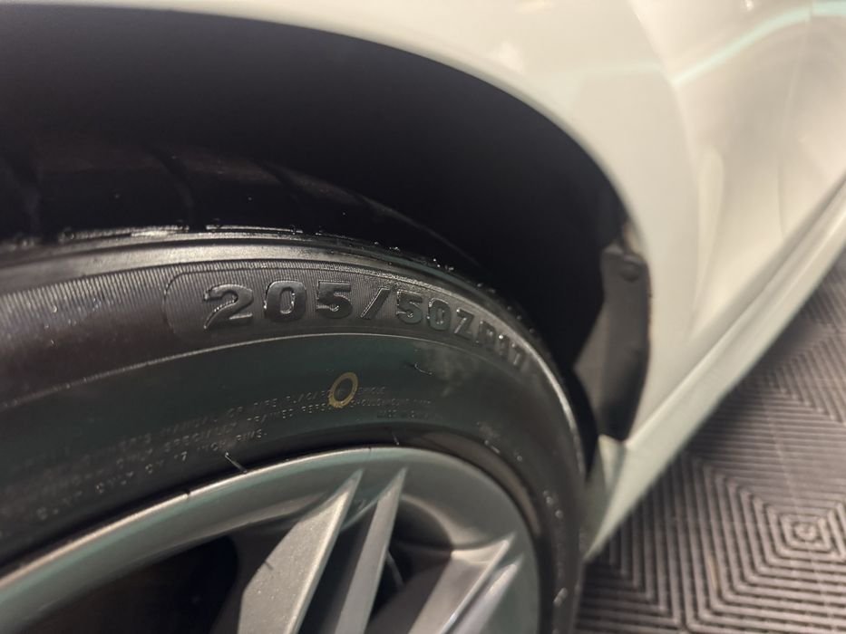 Jantes Originais BMW Pack M 17” com Pneus – Negociável