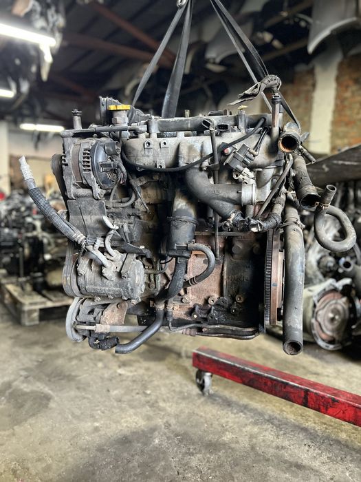 Двигун мотор двигатель 2.5 crd Chrysler Voyager Jeep Grand Cherokee