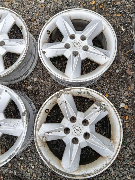 Alufelgi Renault r16 6 1/2j 5x108 4sztuki