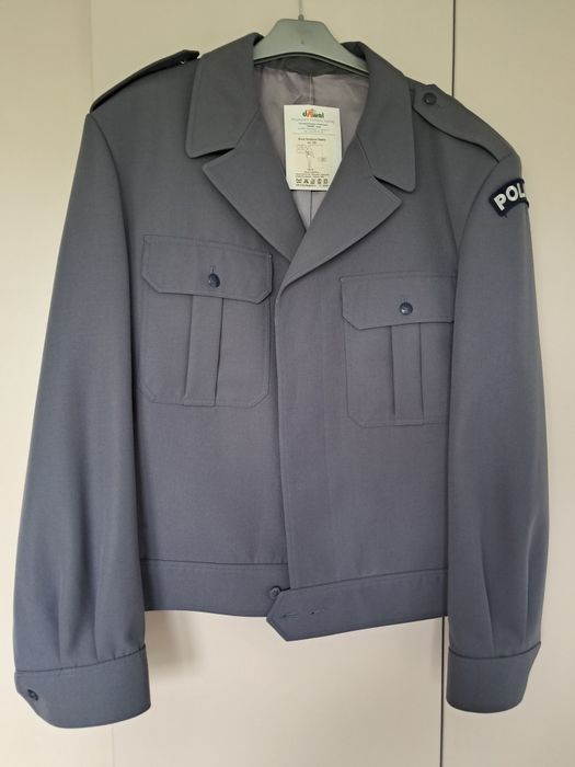 Olimpijka policja 112/188 nowa plus czapka r.59