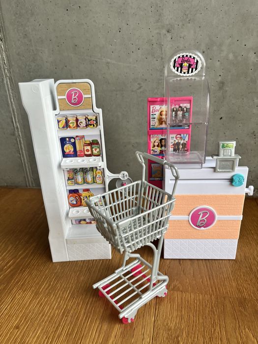 Zestaw mebli dla lalek Barbi/ kiosk/ pizzeria