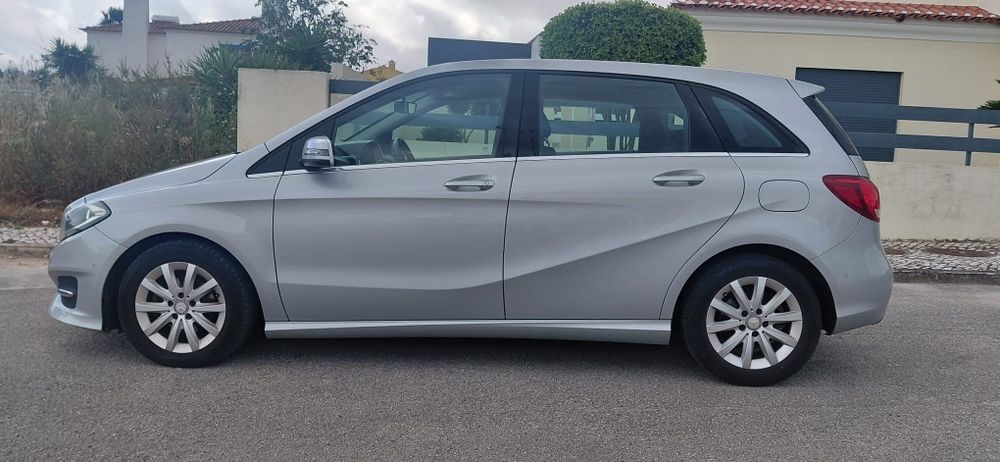 Mercedes B180d AUTO 85.000kms