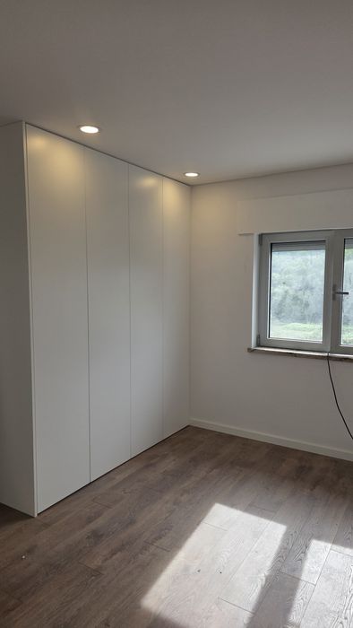 Apartamentos T2 novos com terraço.
