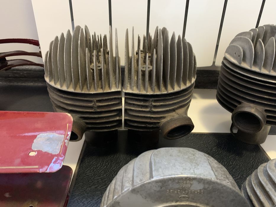 Запчастини до яви 360,є практично все.