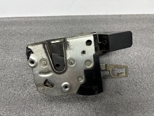 Fechadura / fecho porta frente direito BMW 3 (E36)