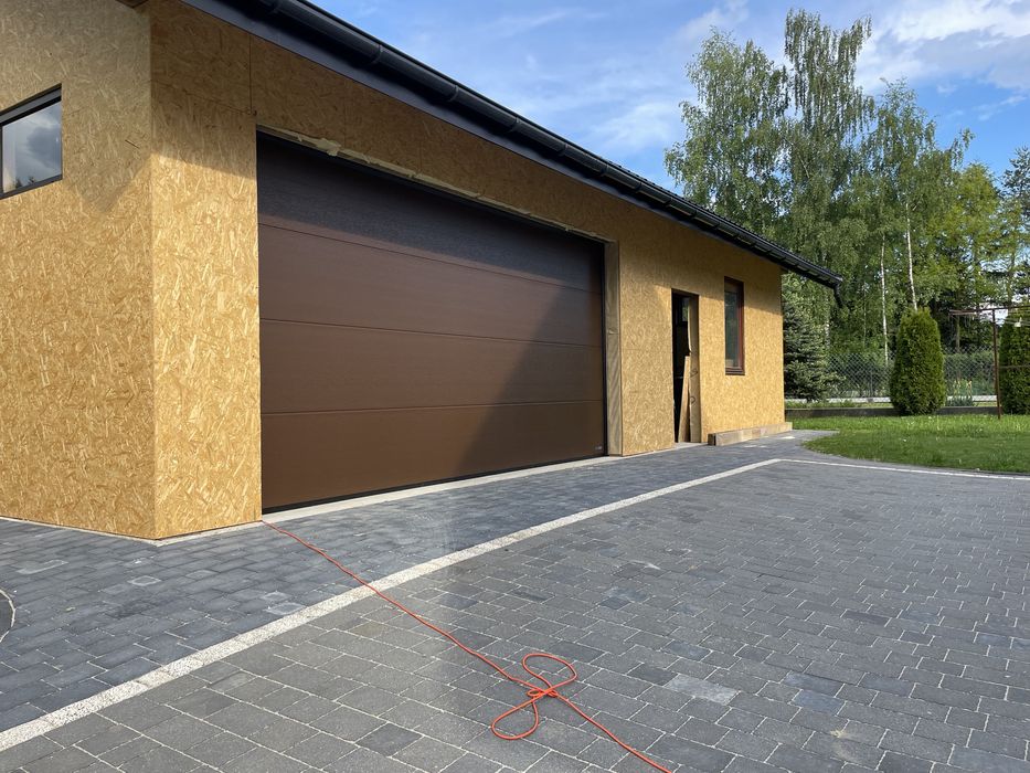 Brama garażowa segmentowa 3000x2250 antracyt brązowa biała