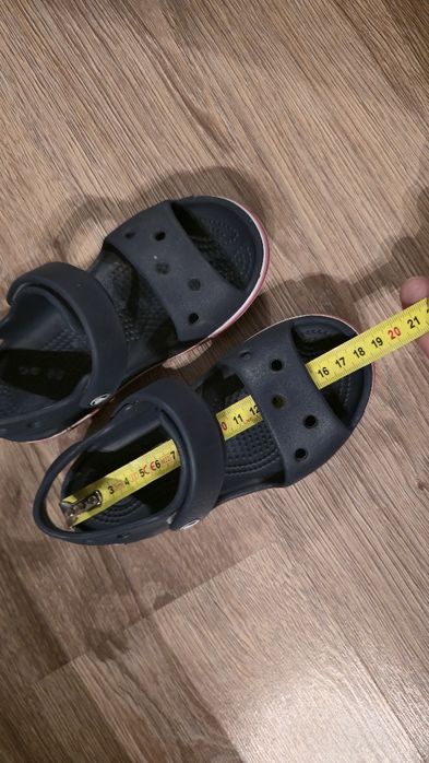 Sandały crocs C12 (rozm. 29-30)