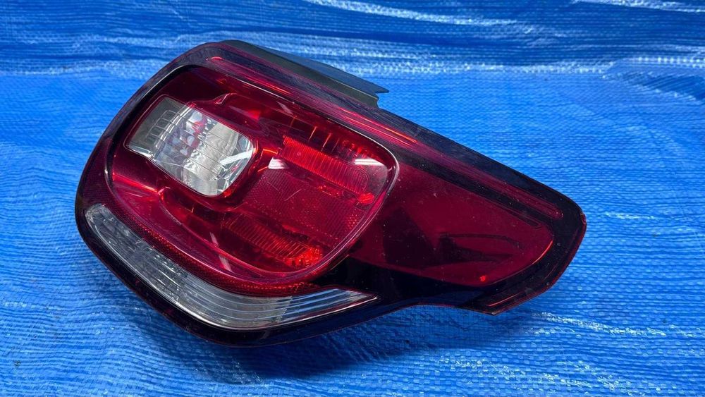 Citroen DS3 lampa tył Prawa Oryginał Europa Kompletna