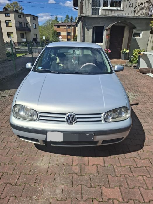 Sprzedam Golfa 1.6