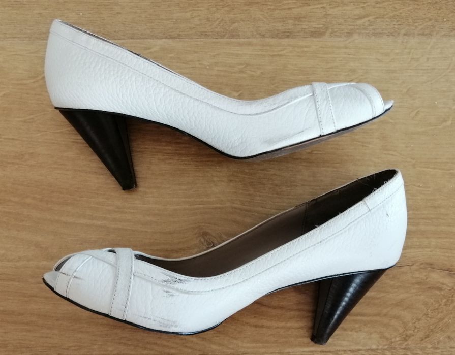 Zara buty na obcasie eleganckie białe r. 37