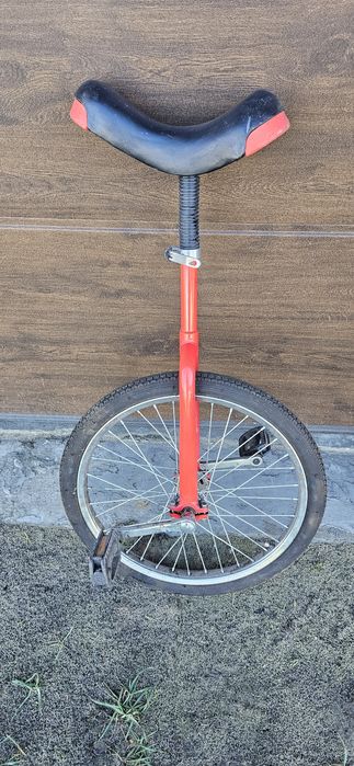 Monocykl rower jednokołowy