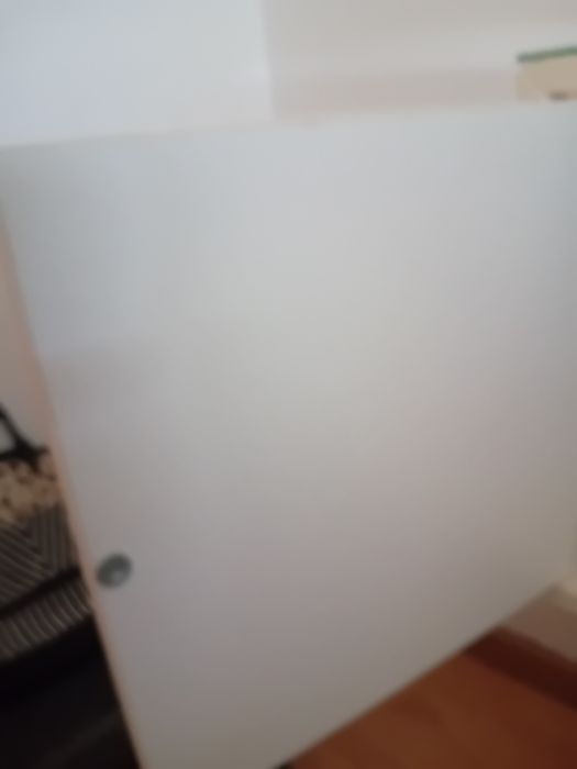 Móvel de Parede Cubo Branco e vidro  ( IKEA EKET)
