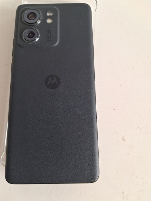 Motorola edge 40. 8/256
