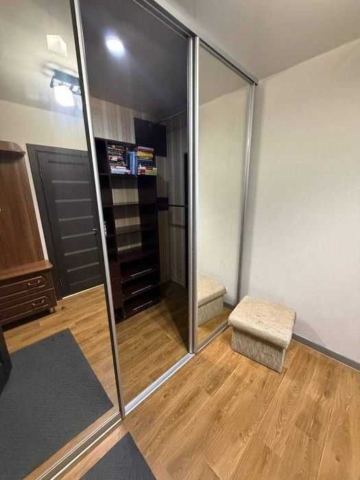 Продам 2 ком. кв. с ремонтом 602 м/р Медкомплекс, ул. Велозаводская LT