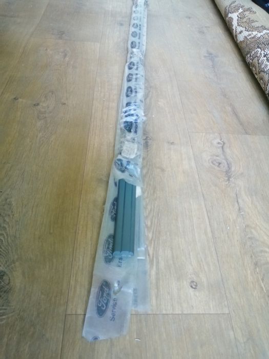 Молдинг универсальный, противоударный .