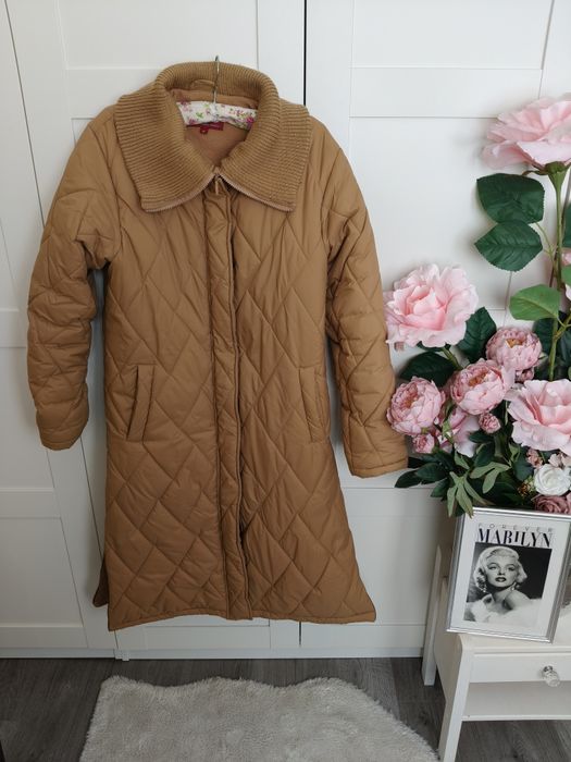 Płaszcz pikowany Camel oversized Coat Casual R.M/L