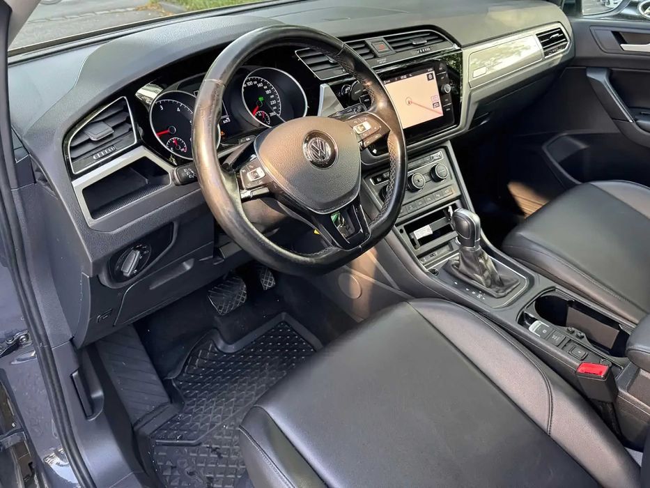 Volkswagen Touran      2018