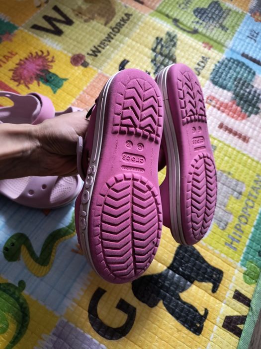 Crocs sandały dziewczęce c12