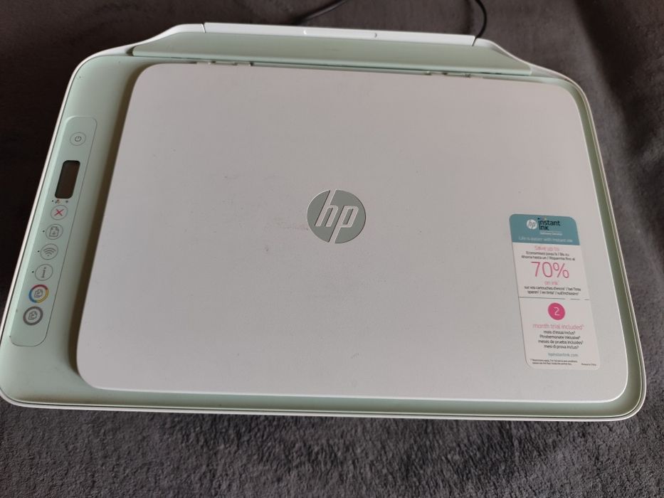 Принтер HP DeskJet 2722.