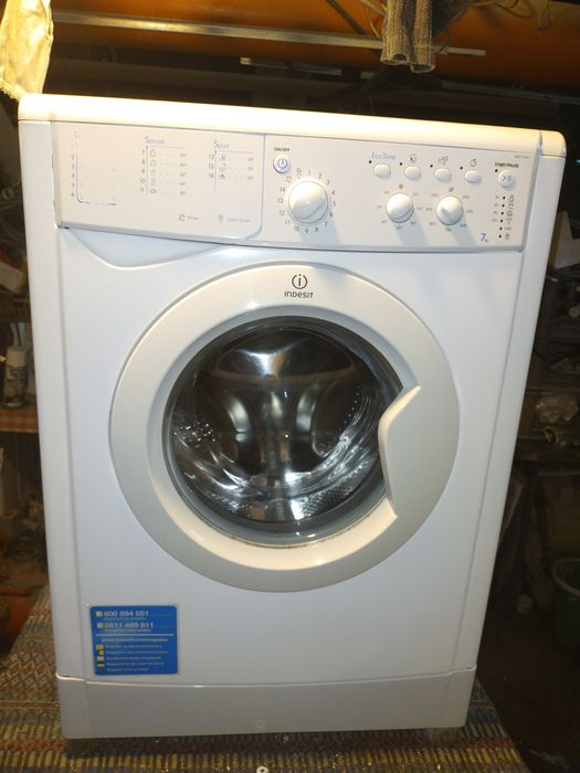 Máquina de lavar roupa Indesit 7kg