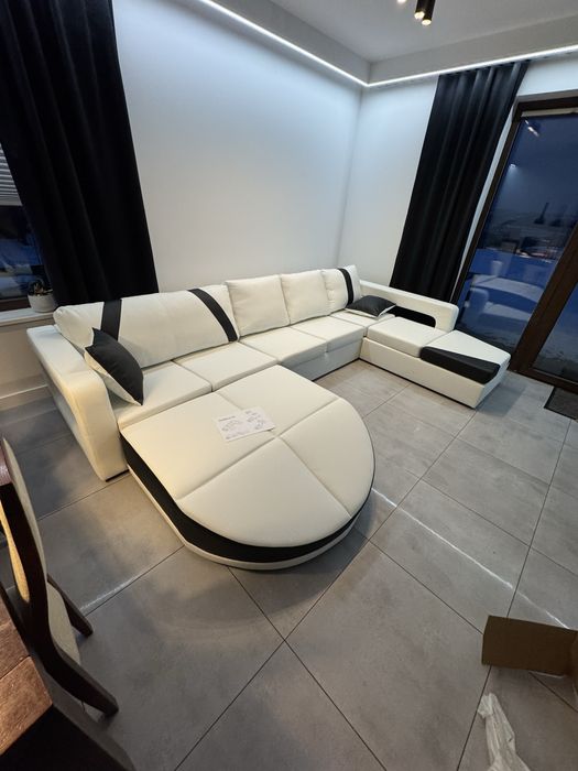 Naroznik  sofa Okazja nowy naroznik bialo czarny