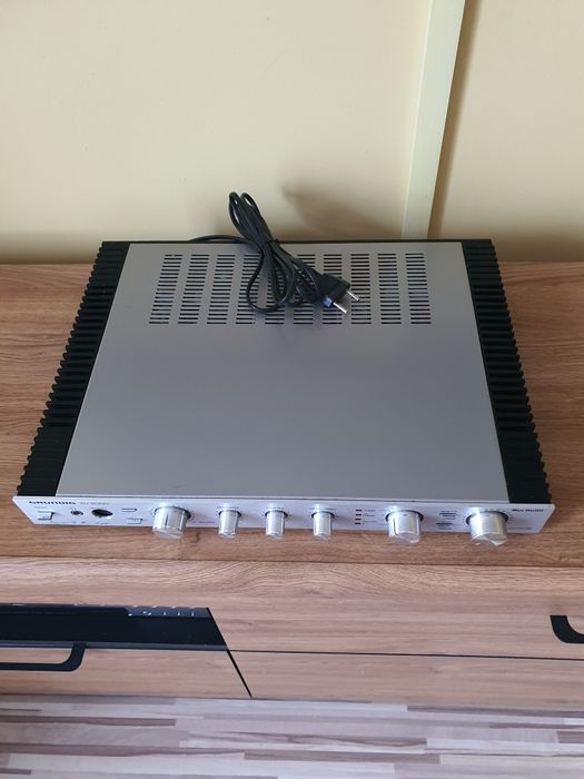 Wzmacniacz grundig SV 2000