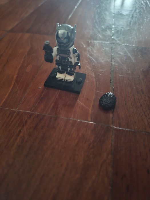 Lego minifigures série 2 goliath