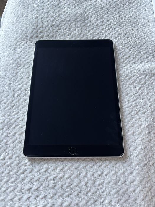 Ipad 9 generacji 64GB