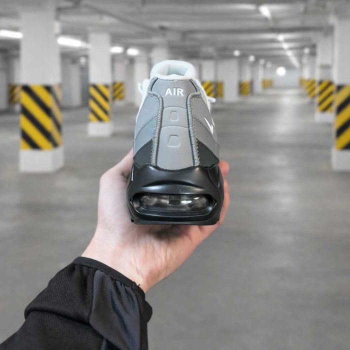 (2242) Кросівки Nike Air Max 95 чорні з сірим (37-41) найк найки