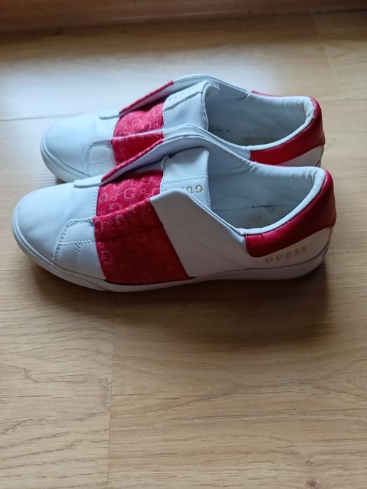 Buty damskie sportowe