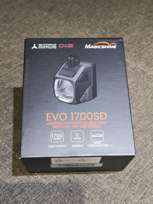 Magicshine Evo 1700SD sterowanie z Shimano Di2