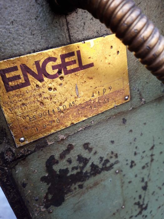 Pompa Vickers hydrauliczna z silnikiem od wtryskarki ENGEL